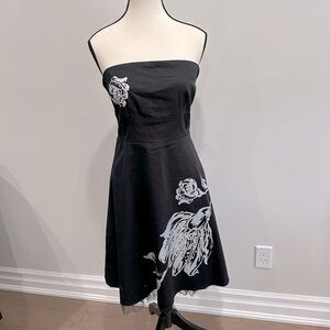 Chateau Black Strapless A-line Cocktail Dress